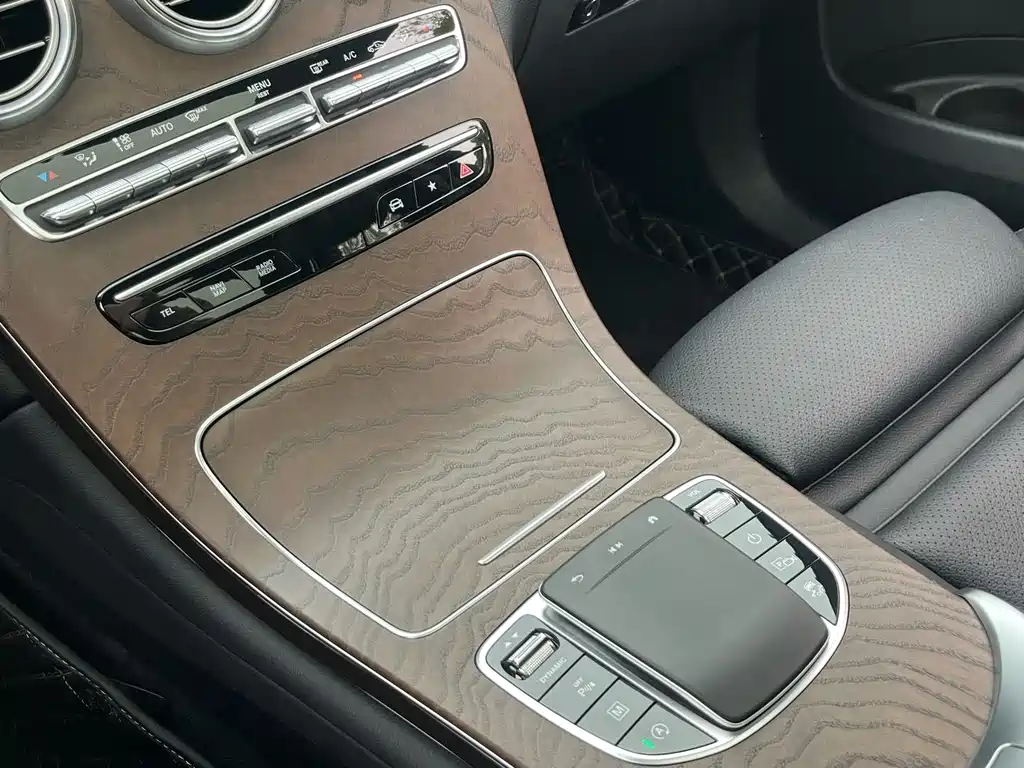 Mercedes-Benz GLC 2022 GLC 300 L 4MATIC