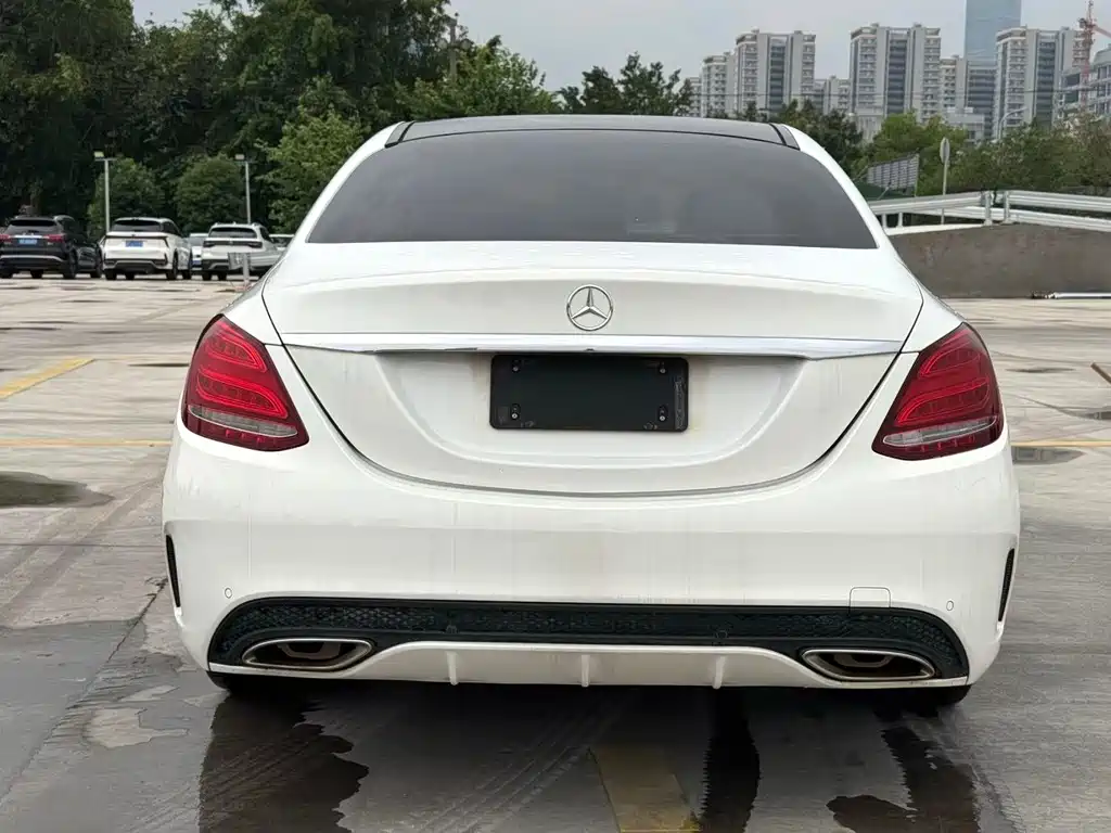 Mercedes-Benz C-Class — миниатюра 4