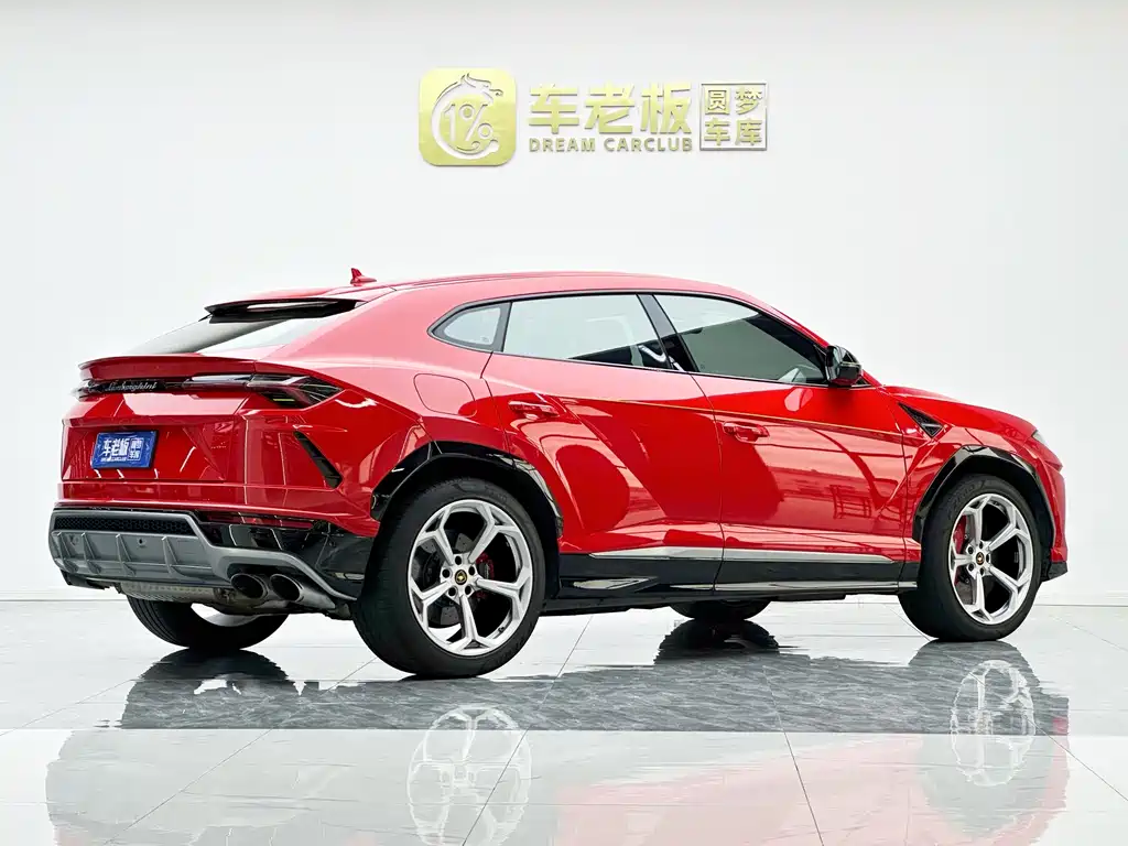 Lamborghini Urus — миниатюра 4