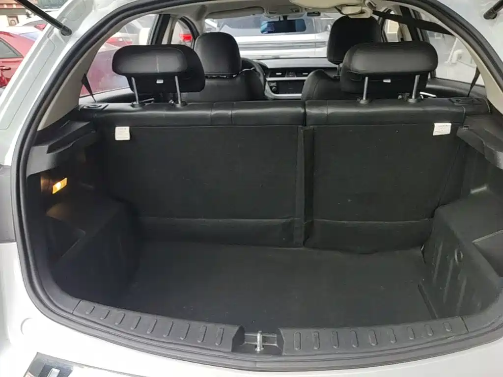 Geely Vision X3 — миниатюра 19