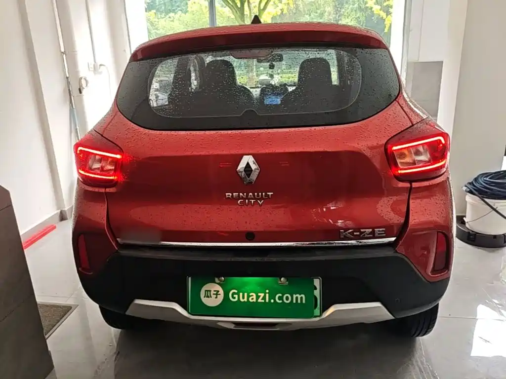 Renault City K-ZE — миниатюра 6