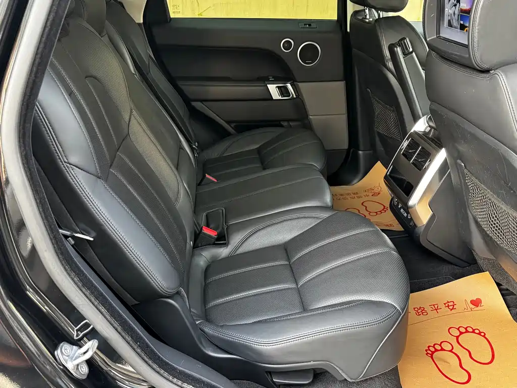 Land Rover Sport — миниатюра 11