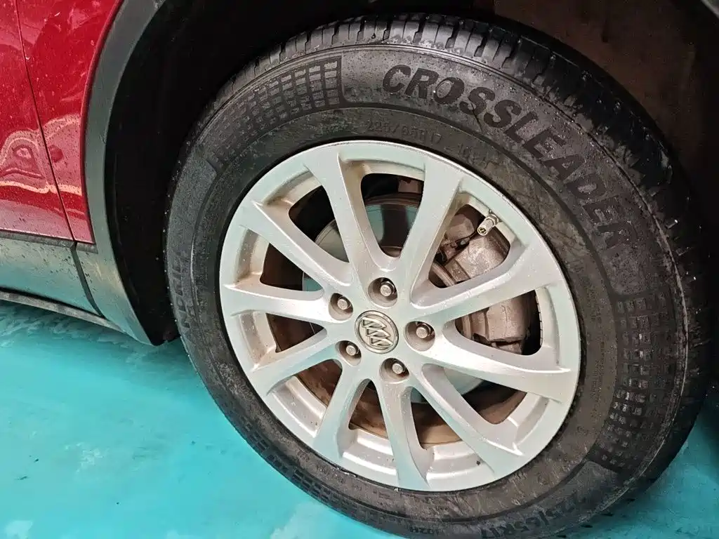 Buick Envision Plus — миниатюра 8