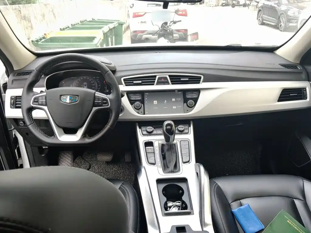 Geely Boyue — миниатюра 6