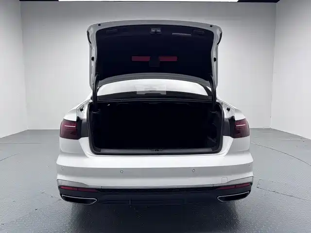 Audi A4L — миниатюра 14