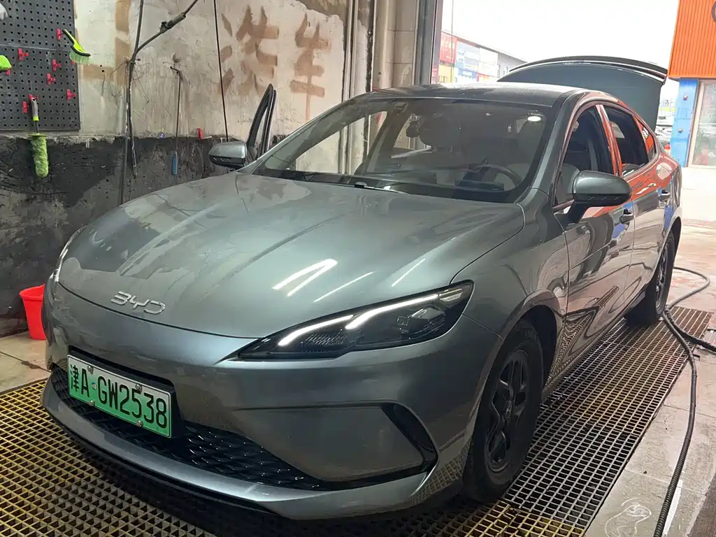 BYD Seal 05 DM-i