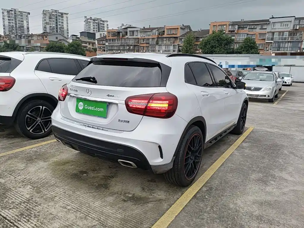 Mercedes-Benz GLA — миниатюра 7