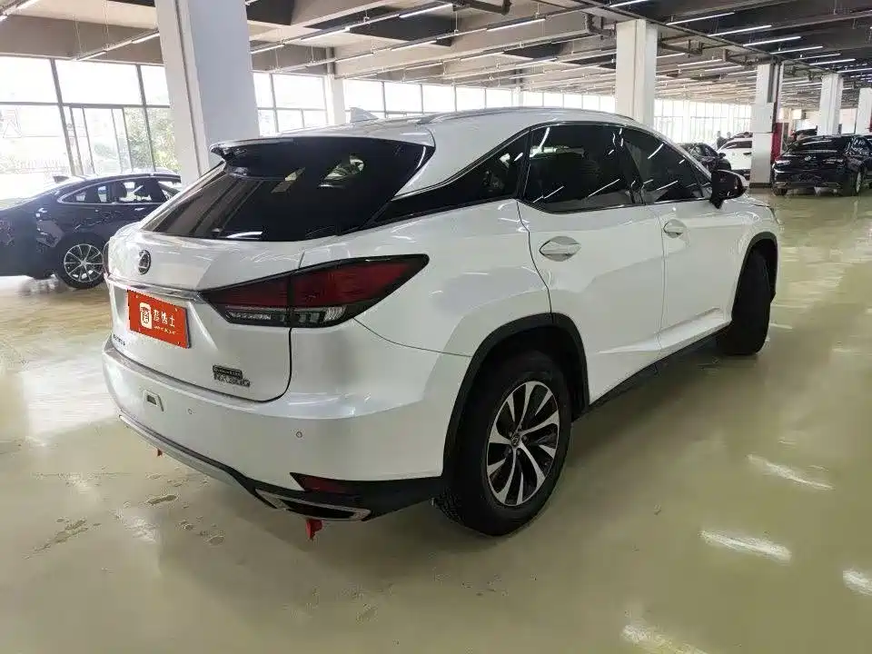 Lexus RX — миниатюра 3