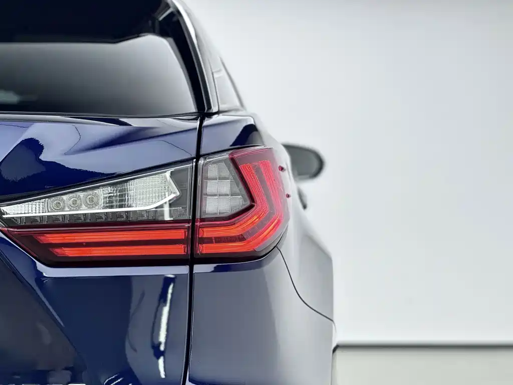 Lexus RX — миниатюра 15