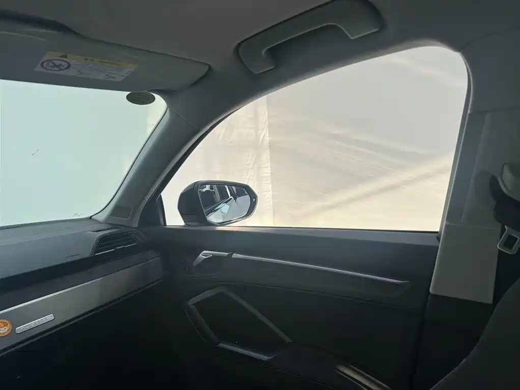 Audi Q3 Sportback 2023 Белый из Китая, фото 3