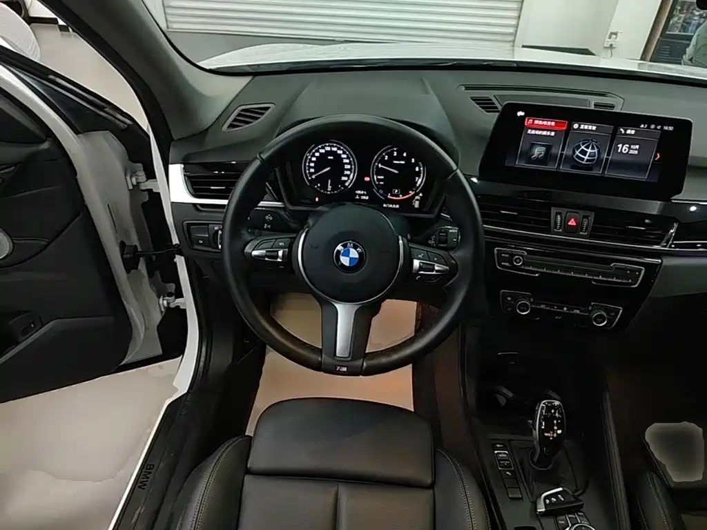 BMW X1 — миниатюра 11