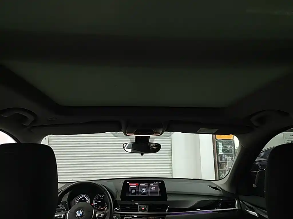 BMW X1 — миниатюра 18