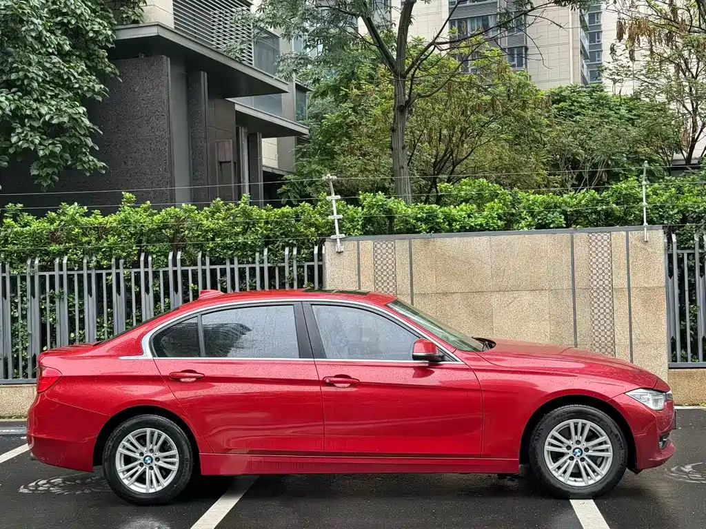 BMW 3 Series 3 2013 320Li Fashion