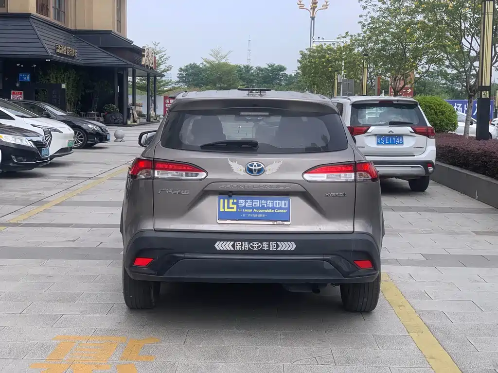 Toyota Frontlander — миниатюра 4