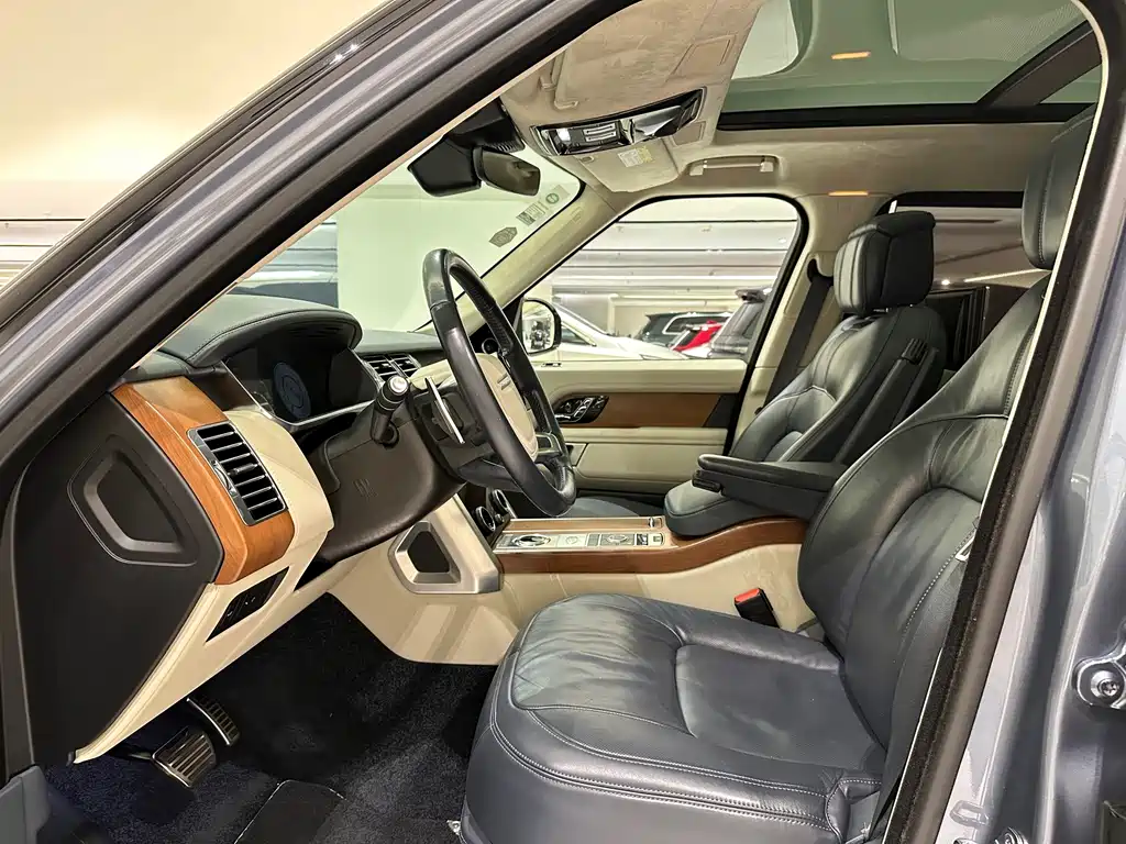Land Rover Range Rover — миниатюра 9