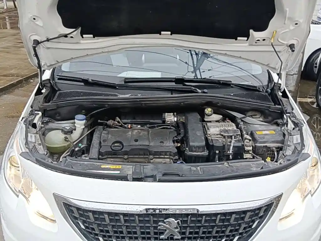 Peugeot 2008 — миниатюра 20