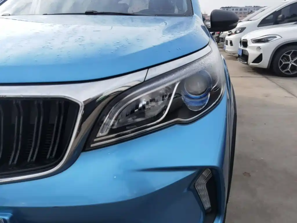 Geely Vision X3 — миниатюра 24