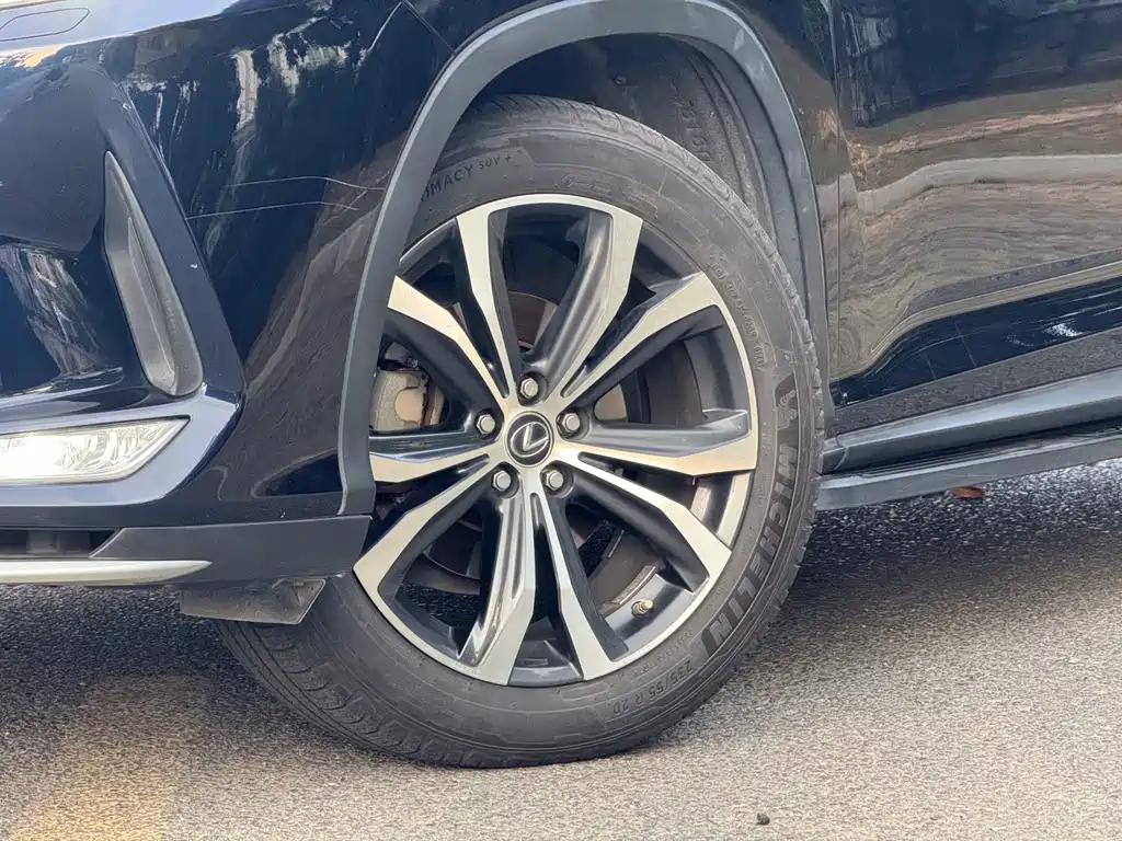 Lexus RX — миниатюра 18