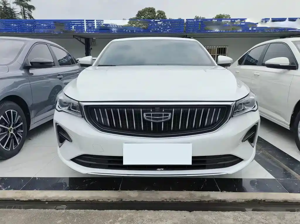 Geely Emgrand — миниатюра 2
