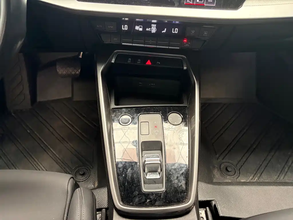 Audi A3 2023 A3L Limousine 35 TFSI Fashion Sport