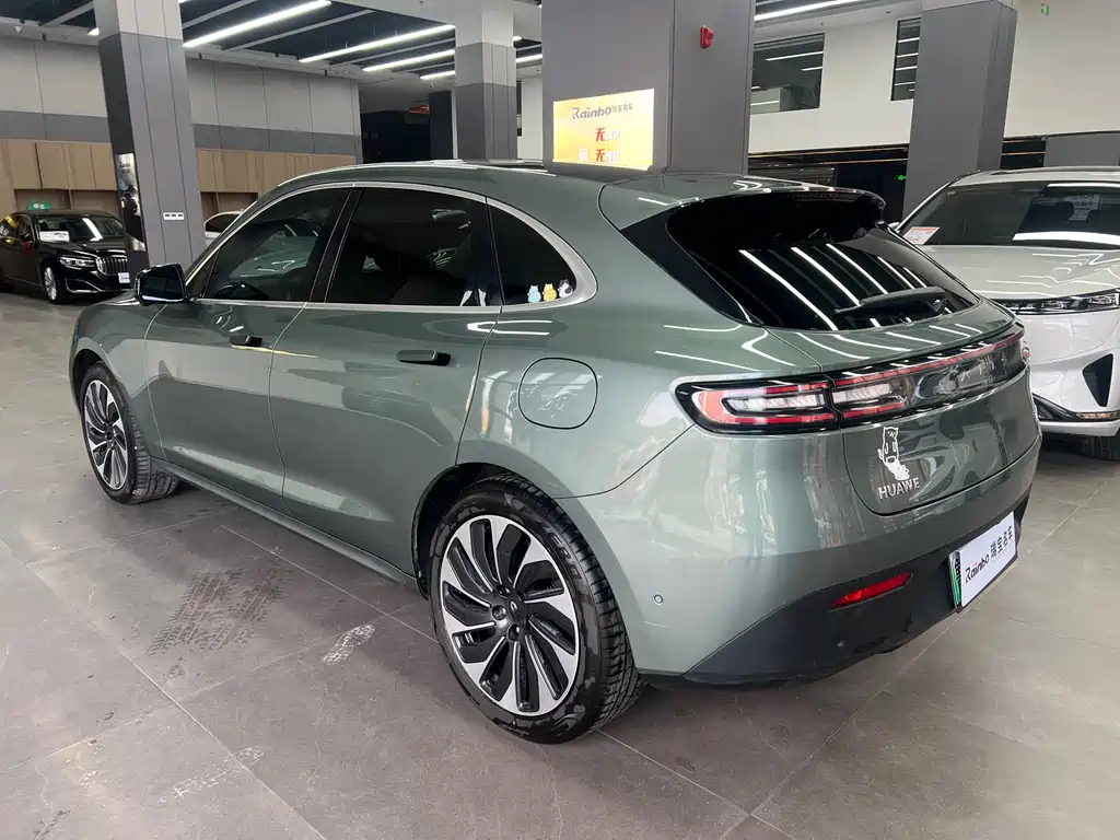 AITO ASK THE WORLD M5