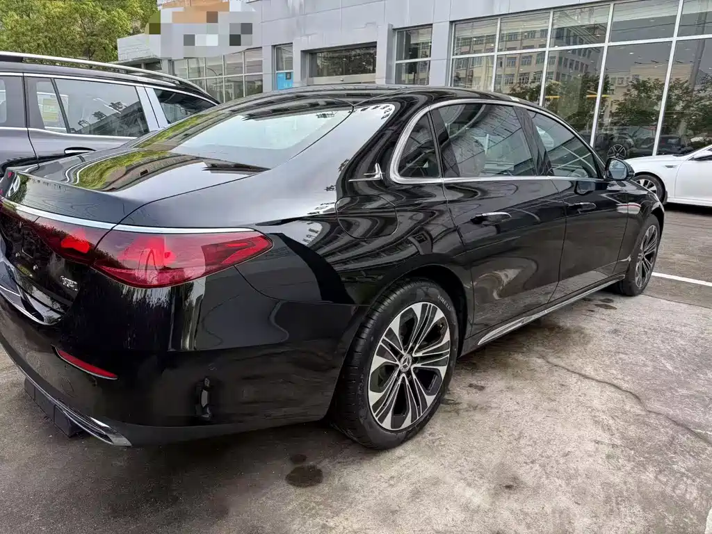 Mercedes-Benz E-Class E 2026 E 300 L Luxury