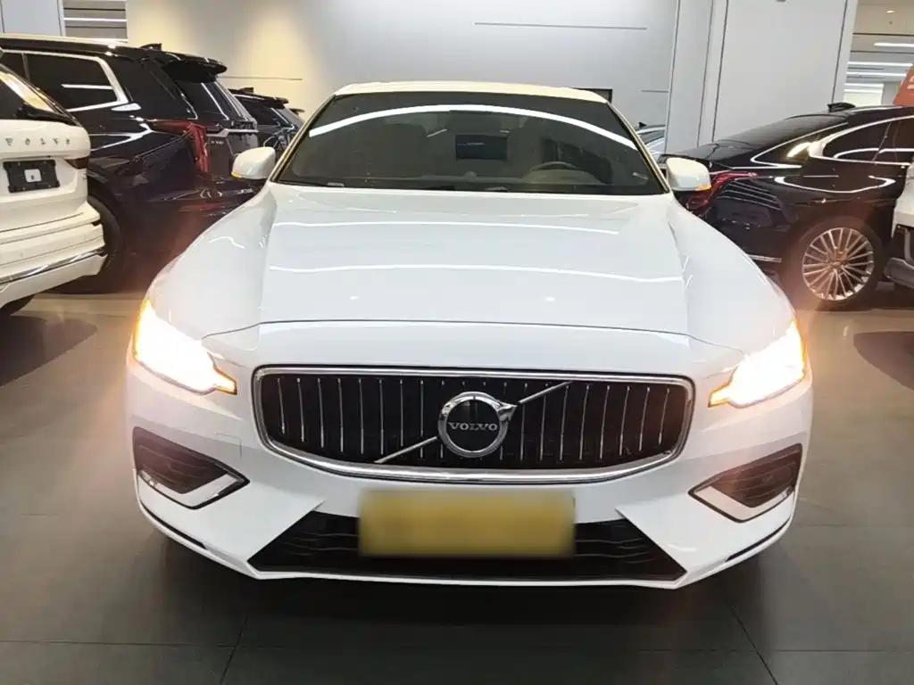 Volvo S60 — миниатюра 3