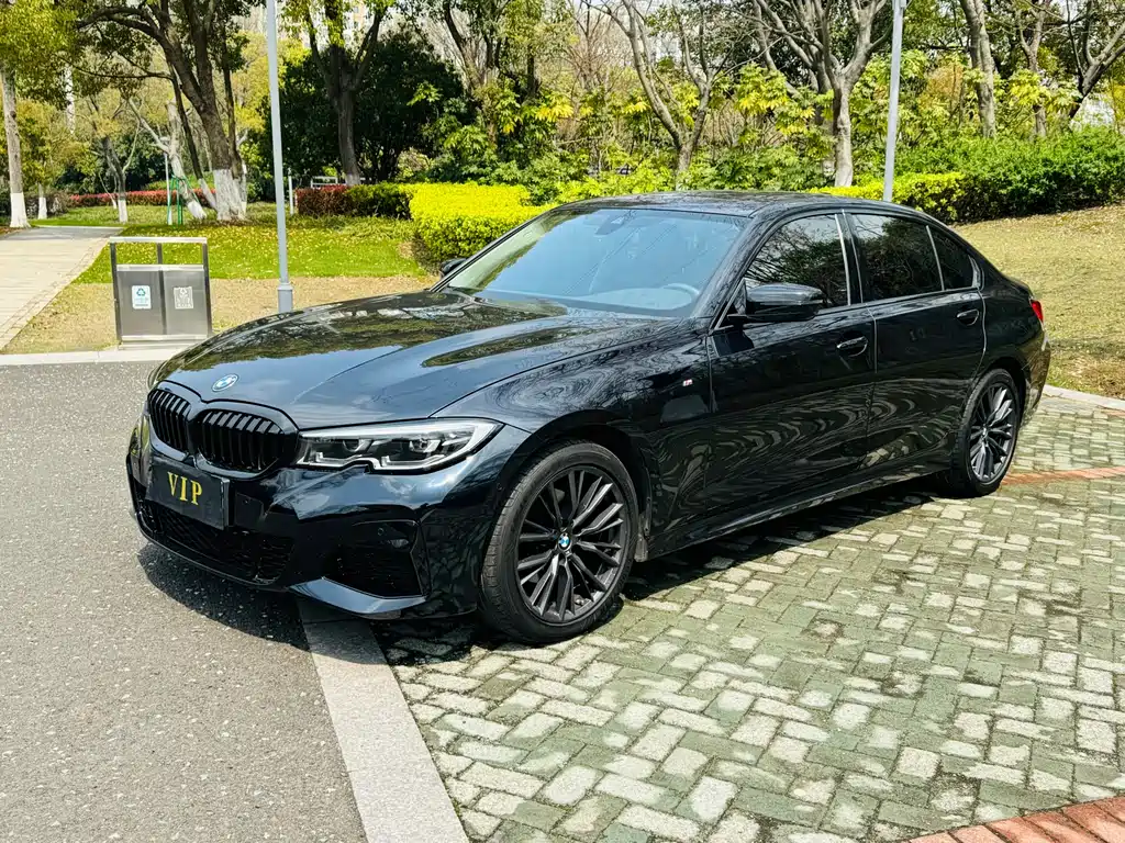 BMW 3 Series 2022