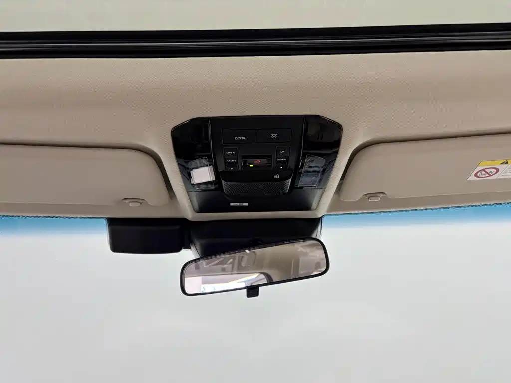 Toyota Prado — миниатюра 21