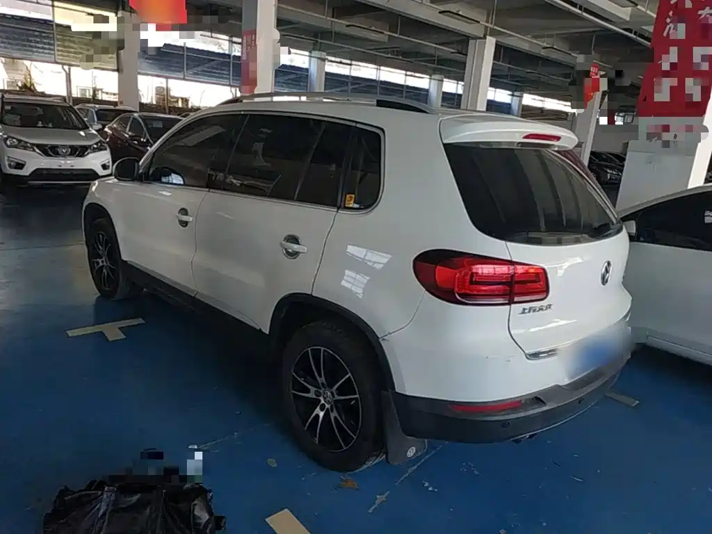 Volkswagen Tiguan — миниатюра 5