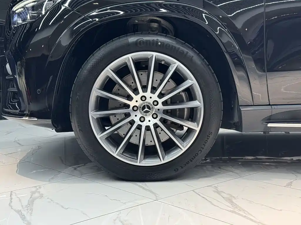 Mercedes-Benz GLE (Import) — миниатюра 15