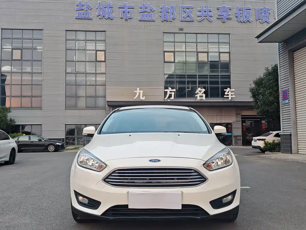 Ford Focus — миниатюра 3