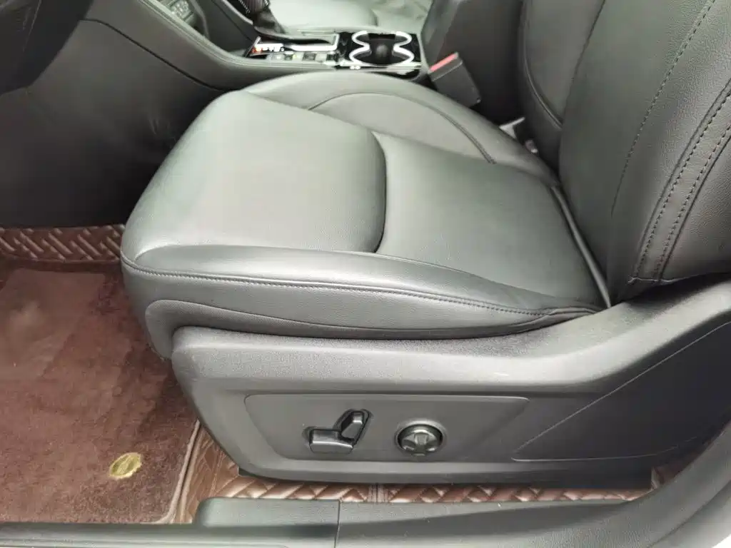 Jeep Grand Commander — миниатюра 20