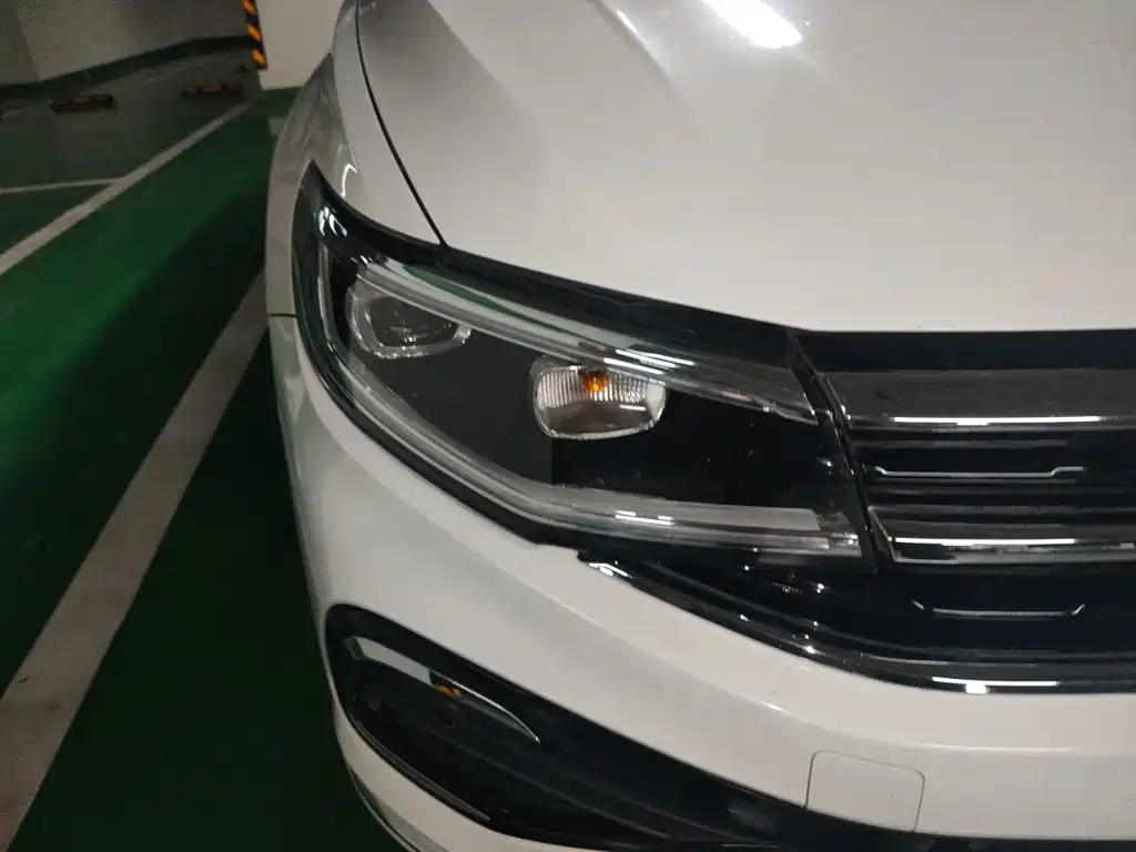 Volkswagen Bora — миниатюра 24