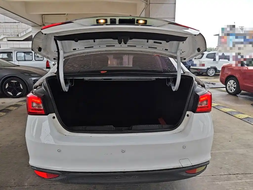 Chery Arrizo 5 — миниатюра 19