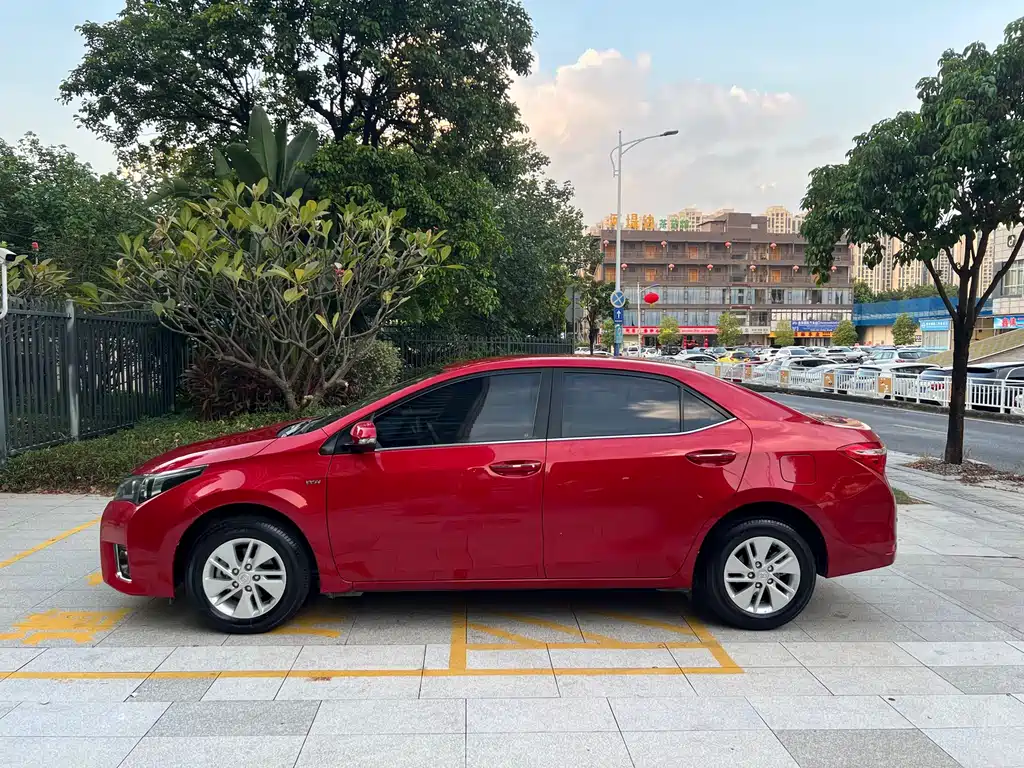 Toyota Corolla — миниатюра 4