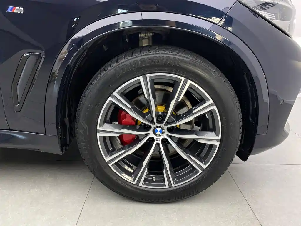 BMW X5 (Import) — миниатюра 4