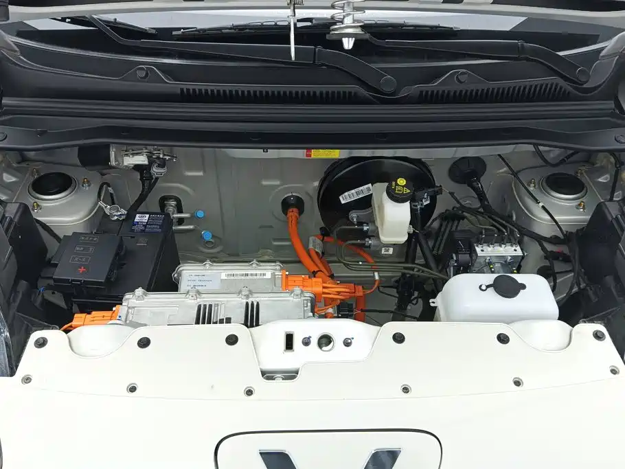 Wuling MINIEV — миниатюра 10