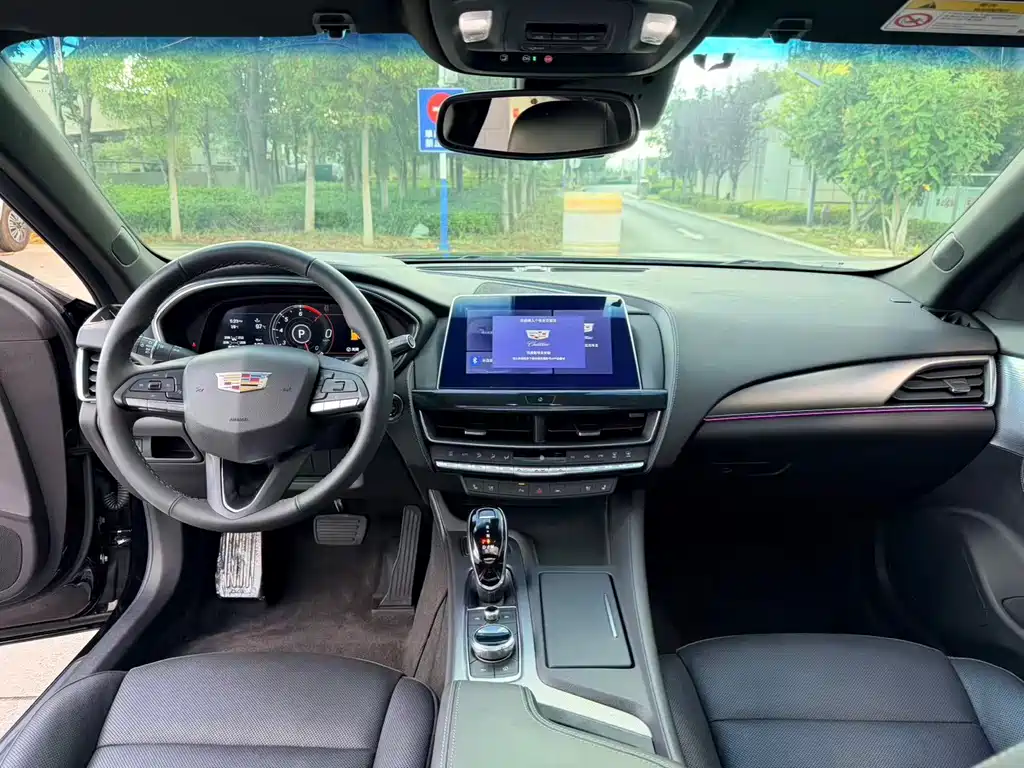 Cadillac CT5 — миниатюра 9