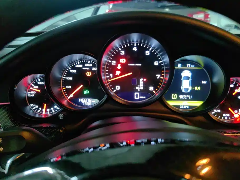 Porsche Panamera — миниатюра 14