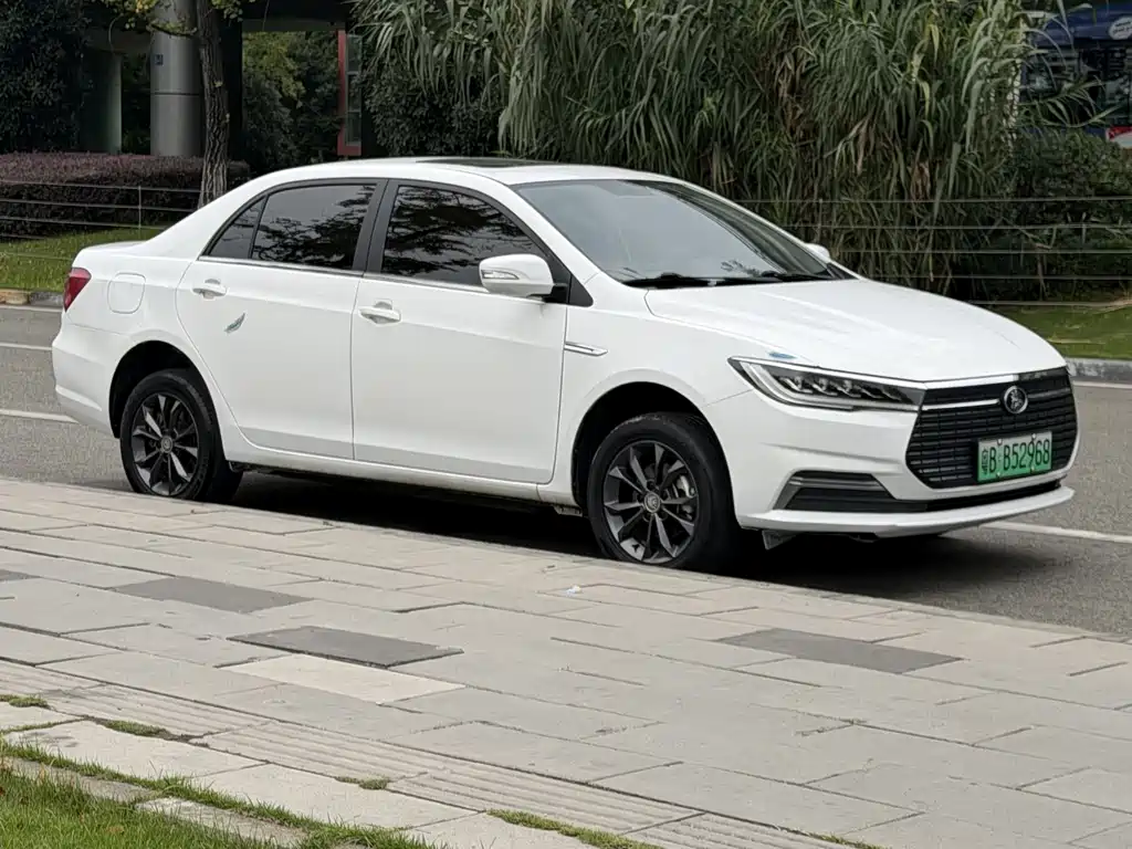 BYD Qin NEV — миниатюра 10