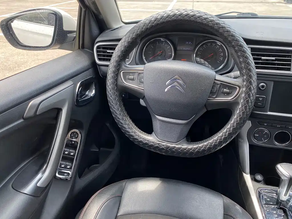 Citroen C3-XR — миниатюра 11