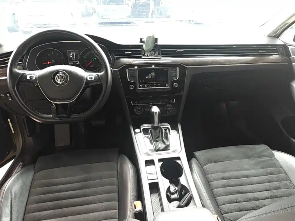 Volkswagen Magotan — миниатюра 10