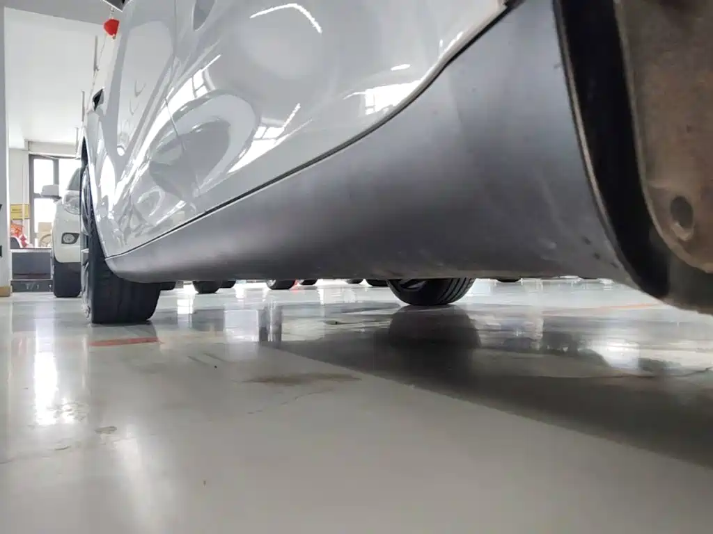 Tesla Model Y — миниатюра 22