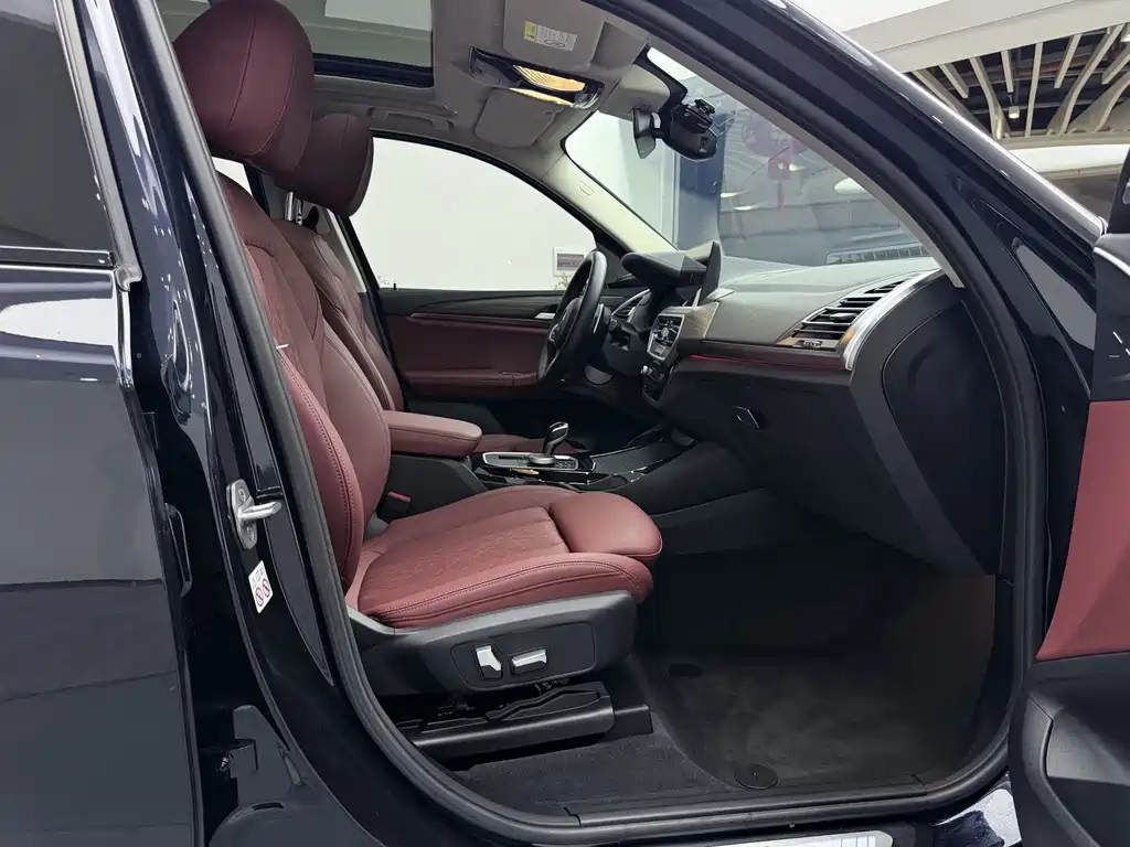 BMW X3 — миниатюра 16