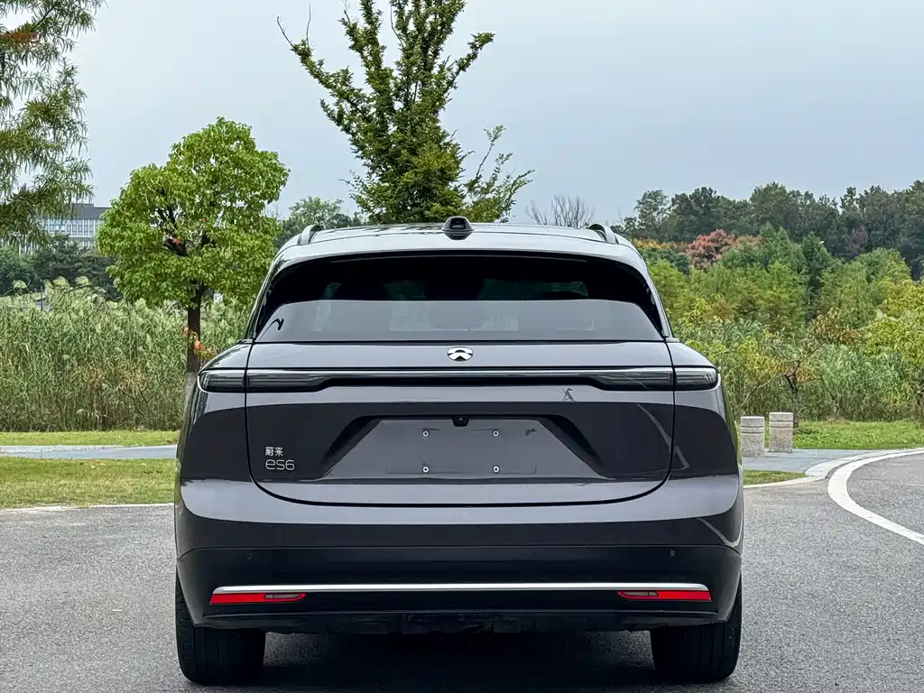 NIO ES6 — миниатюра 5