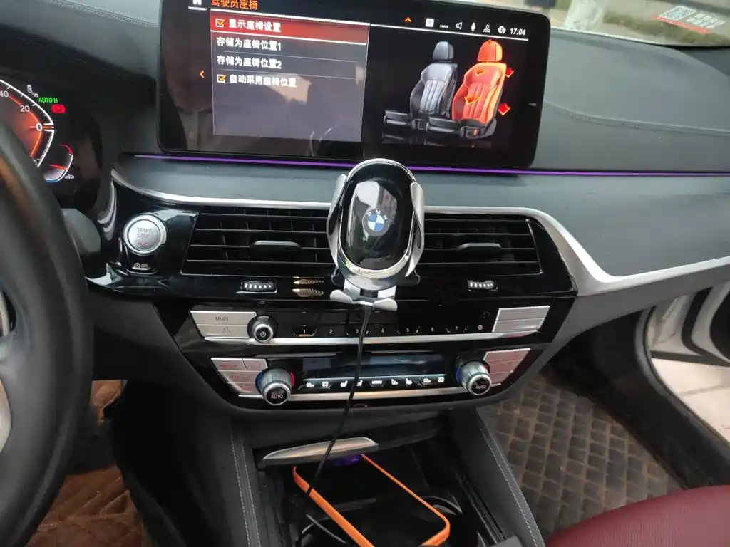 BMW 5 Series — миниатюра 6
