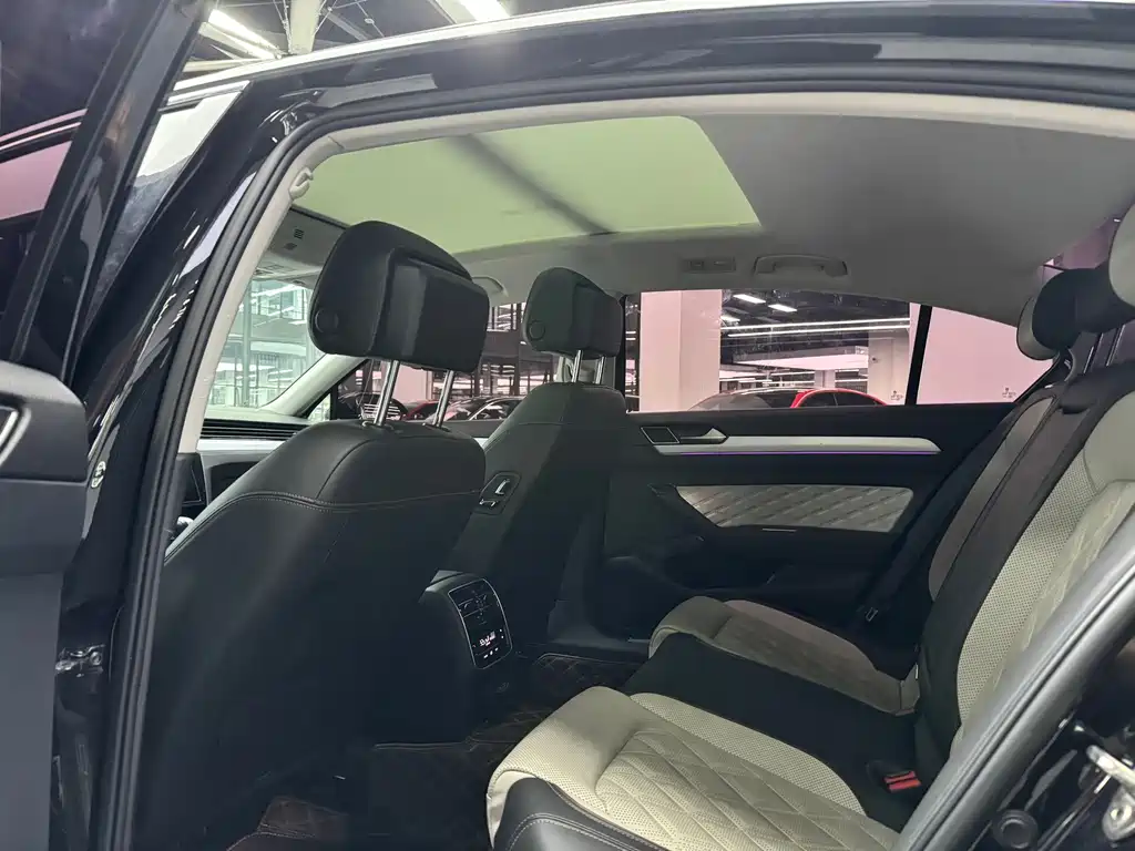 Volkswagen Magotan — миниатюра 8