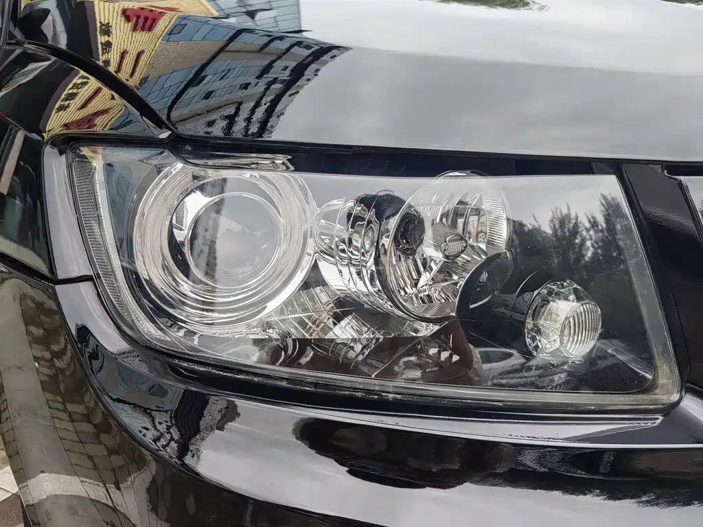 Jeep Compass (Import) — миниатюра 19