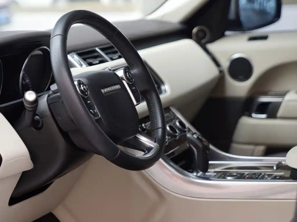 Land Rover Sport — миниатюра 5